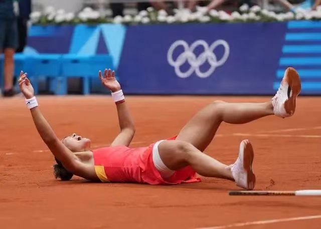 72e8b246a1c54b7fa6155a24dd684ec6.jpg 72e8b246a1c54b7fa6155a24dd684ec6.jpg