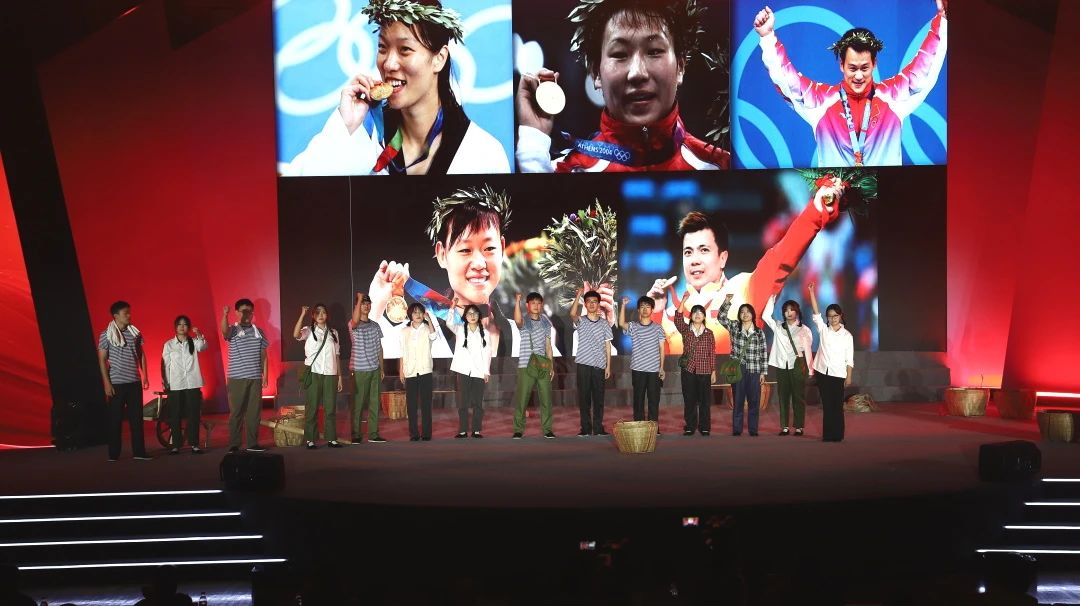 12f4610b24c54391836b09c4264cd6ed.jpg 12f4610b24c54391836b09c4264cd6ed.jpg